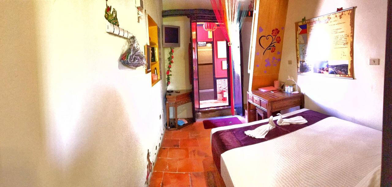 Bed and Breakfast Luofunjyu Цзиньчэн Экстерьер фото